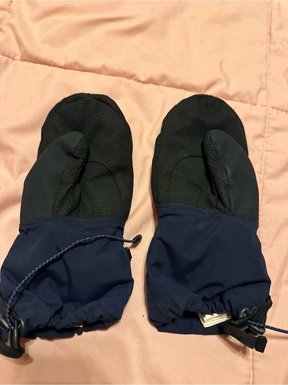 The North Face Navy and Black Insulated Mittens size large